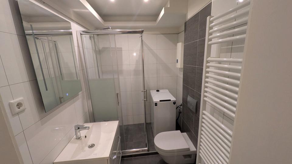 Erdgeschoßwohnung Düsseldorf Stadtbezirk 8 - 1.5 Zimmer, 44 m&sup2;, 160.000&euro; | Angebot:27630523