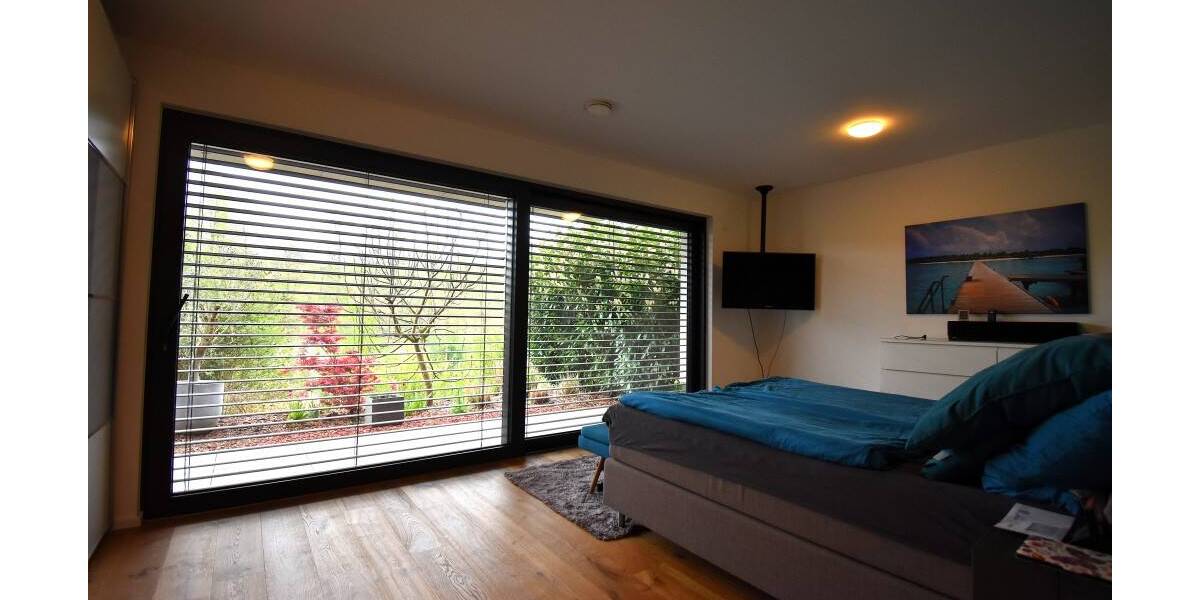 Etagenwohnung Leverkusen Lützenkirchen - 3 Zimmer, 135 m&sup2;, 1.980&euro; | Angebot:26744974