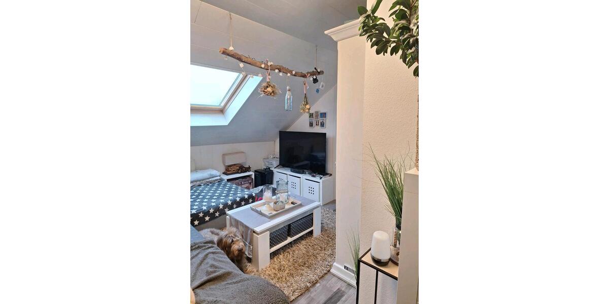 Dachgeschoßwohnung Halver - 3 Zimmer, 75 m&sup2;, 550&euro; | Angebot:26055111