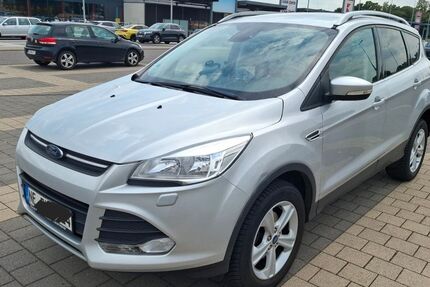 Ford Kuga 130.000 km 6.500 &euro; Neuss 41462