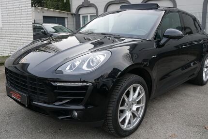 Porsche Macan 240.489 km 23.450 € Mülheim an der Ruhr 45473