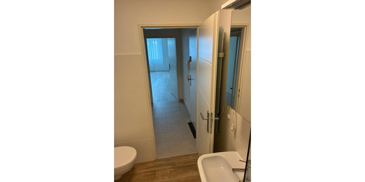 Etagenwohnung Pulheim - 1 Zimmer, 32 m&sup2;, 900&euro; | Angebot:24839108