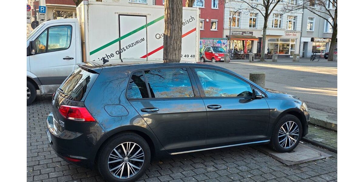 VW Golf 198.000 km 10.400 &euro; Köln 51147