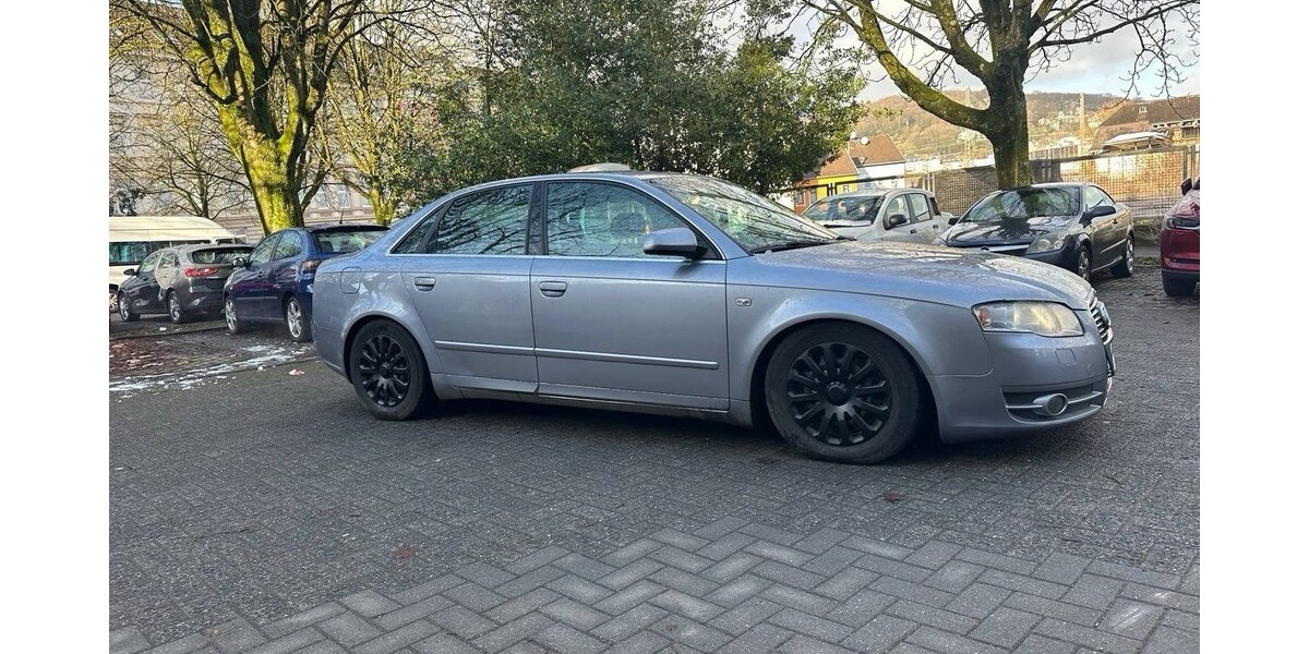 Audi A4 (B7) 230.000 km 2.500 &euro; Wuppertal 42275