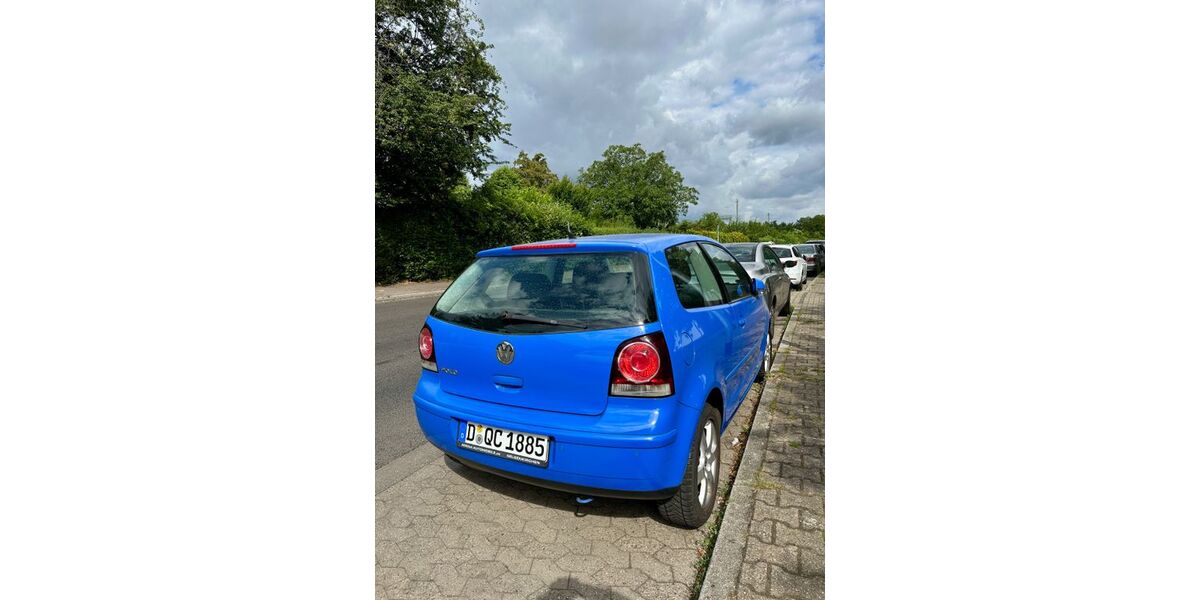 VW Polo 180.000 km 2.199 &euro; Düsseldorf 40599
