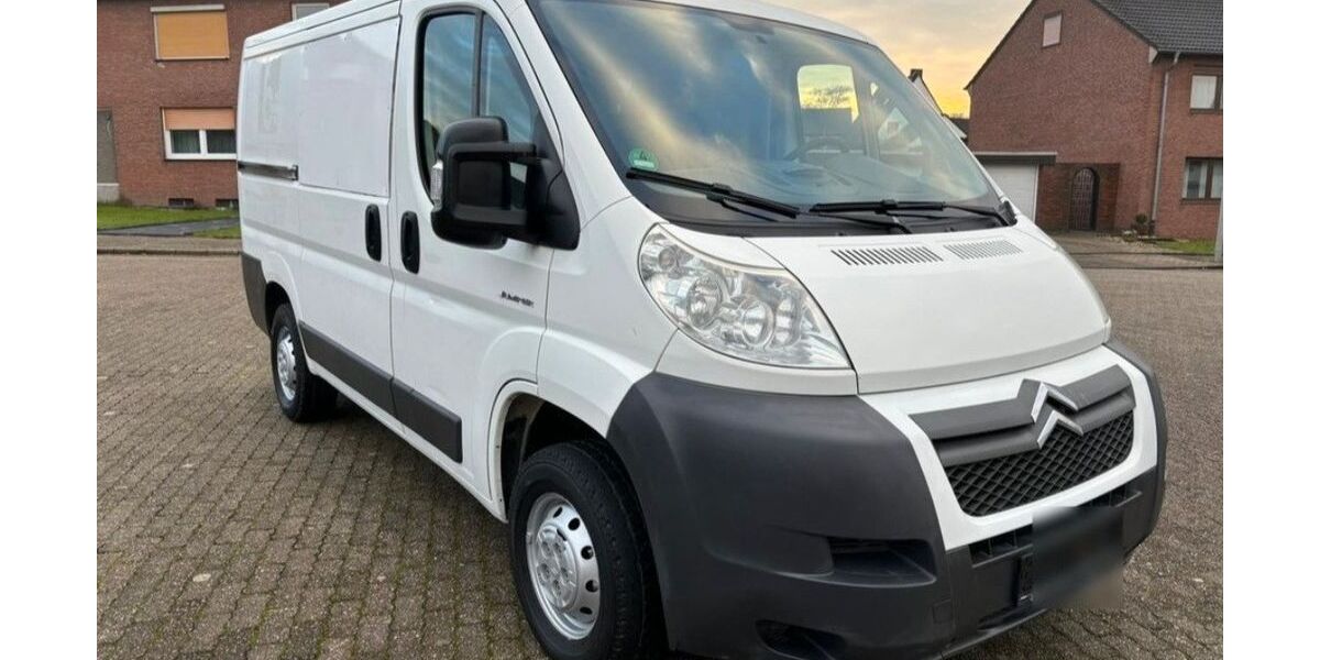 Citroen Jumper 189.628 km 6.150 &euro; Neuss 41469