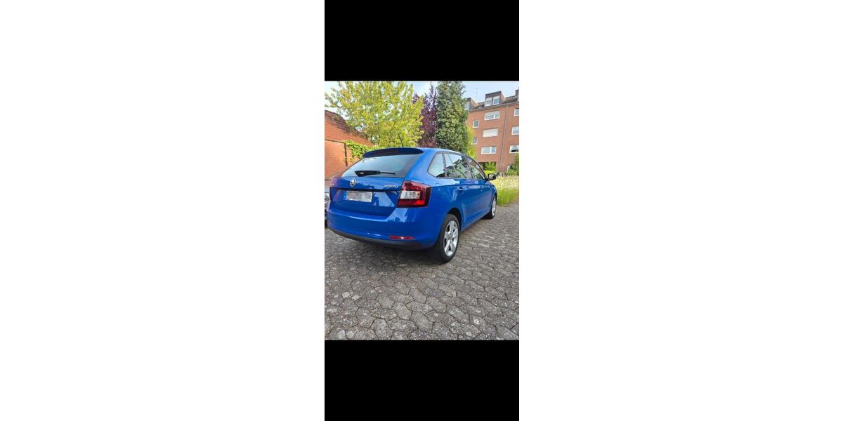 Skoda Rapid 128.000 km 8.650 &euro; Neuss 41464