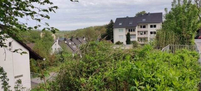 Etagenwohnung Velbert Neviges - 3 Zimmer, 87 m&sup2;, 160.000&euro; | Angebot:23944324