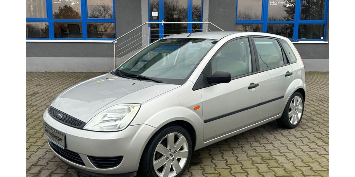 Ford Fiesta 158.038 km 2.550 € Monheim am Rhein 40789