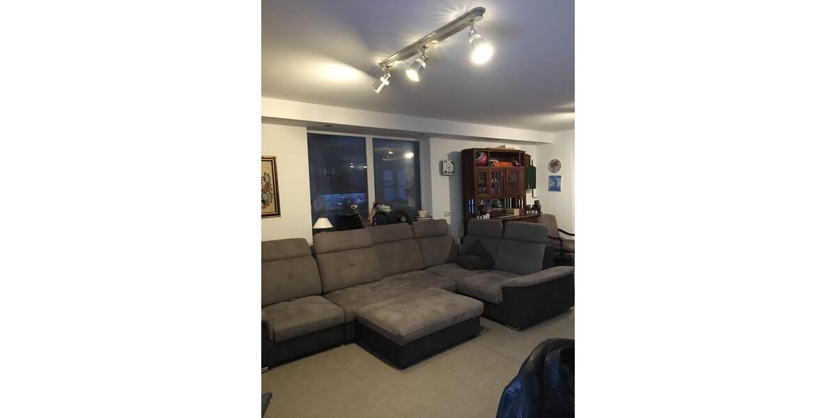 Doppelhaushälfte Remscheid Reinshagen - 6 Zimmer, 235 m&sup2;, 1.400&euro; | Angebot:25140319