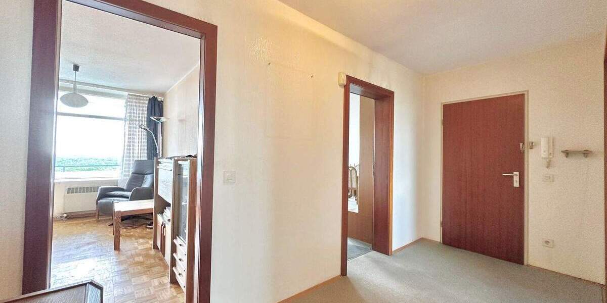 Etagenwohnung Bergisch Gladbach Bockenberg - 5 Zimmer, 129 m&sup2;, 245.000&euro; | Angebot:25718486