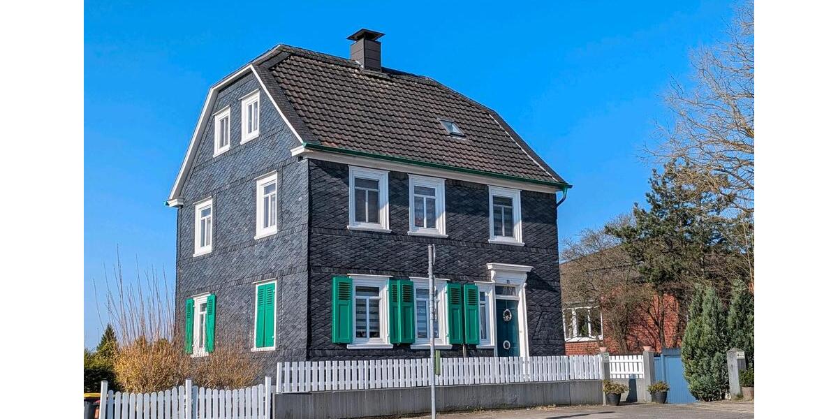 Einfamilienhaus Remscheid Reinshagen - 5 Zimmer, 133 m&sup2;, 280.000&euro; | Angebot:24781858