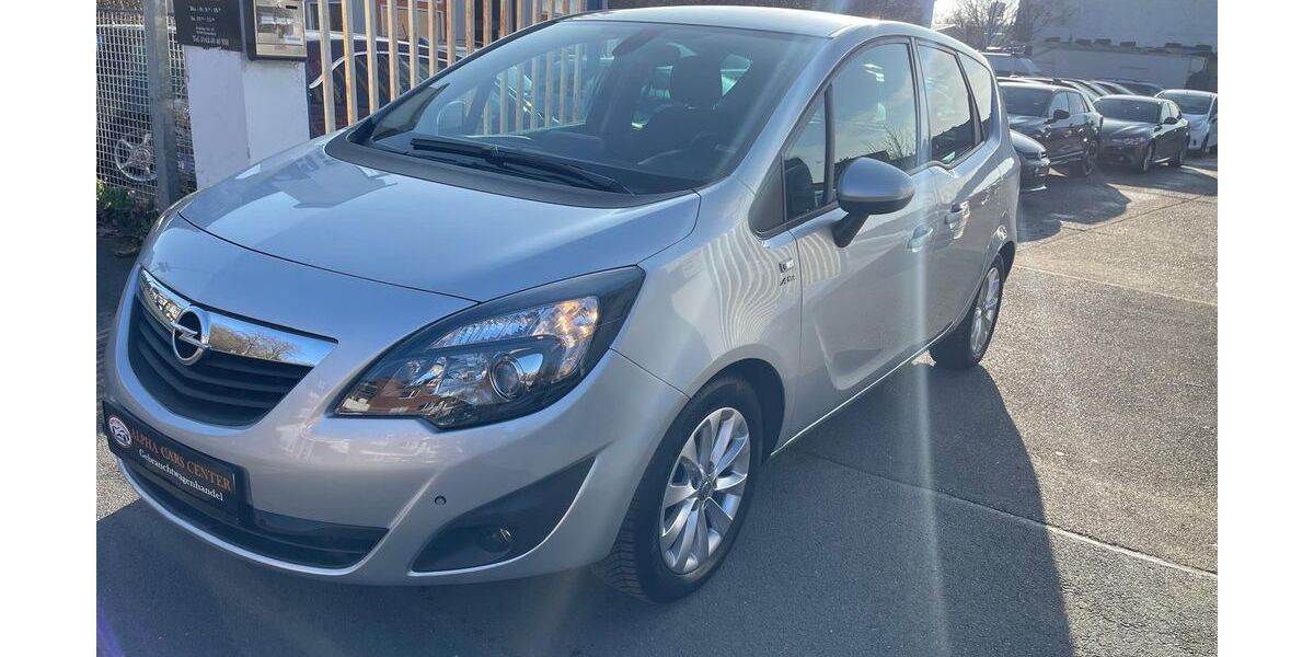 Opel Meriva 86.319 km 9.990 &euro; Düsseldorf 40549