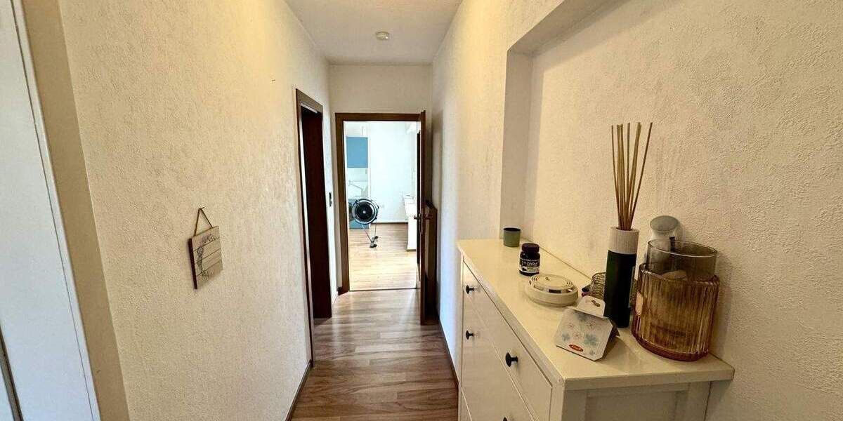 Mehrfamilienhaus, Wohnhaus Leverkusen Steinbüchel - 5 Zimmer, 159 m&sup2;, 495.000&euro; | Angebot:25844868