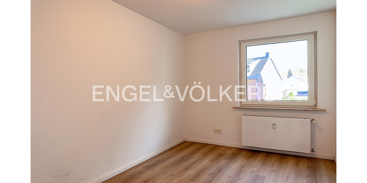 Etagenwohnung Hilden Kalstert - 3 Zimmer, 75 m&sup2;, 260.000&euro; | Angebot:23944142