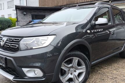 Dacia Logan 34.800 km 12.450 € Solingen 42657