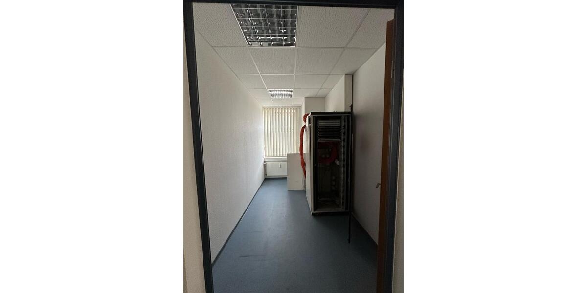 Gewerbeobjekt Halver - 2.250&euro; | Angebot:22260582