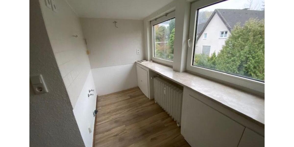 Dachgeschoßwohnung Wuppertal Lichtenplatz - 4 Zimmer, 70 m&sup2;, 510&euro; | Angebot:24715810