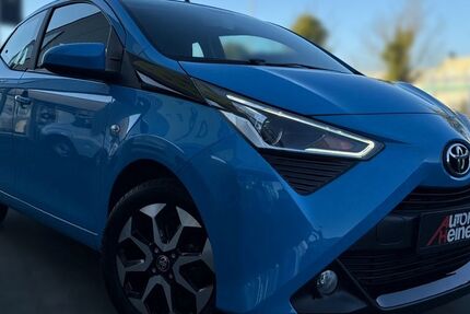 Toyota Aygo (X) 27.100 km 10.900 &euro; Dormagen 41540