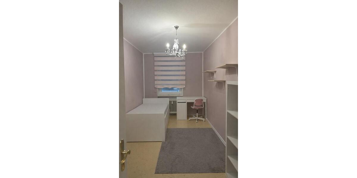 Erdgeschoßwohnung Gevelsberg - 4 Zimmer, 94 m&sup2;, 190.000&euro; | Angebot:24477455