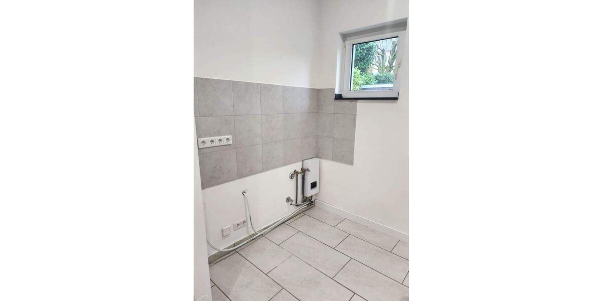 Etagenwohnung Hilden Kalstert - 3 Zimmer, 127 m&sup2;, 359.500&euro; | Angebot:25666296