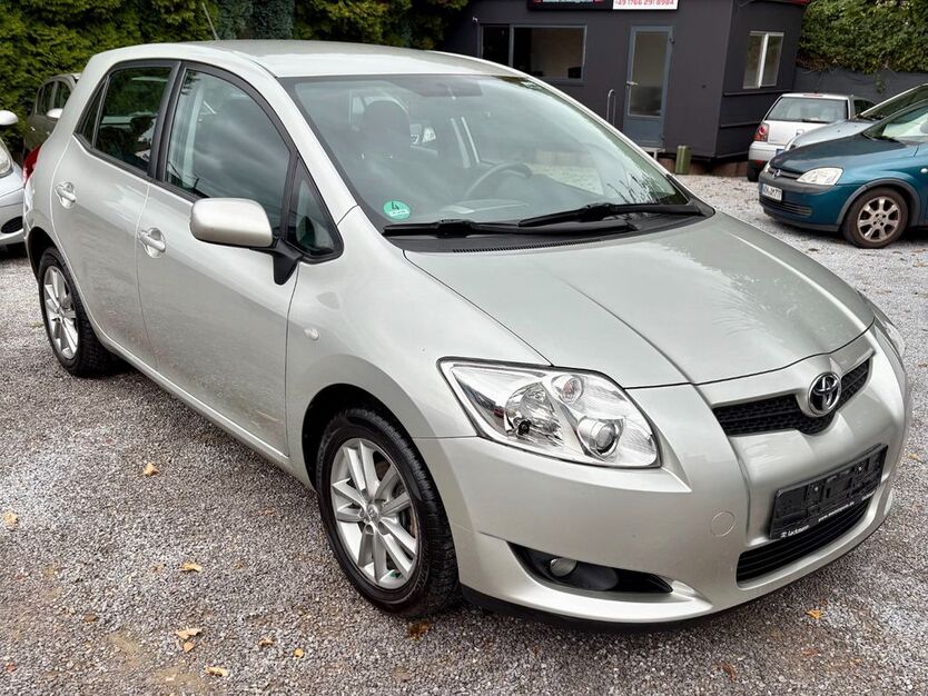 Auris