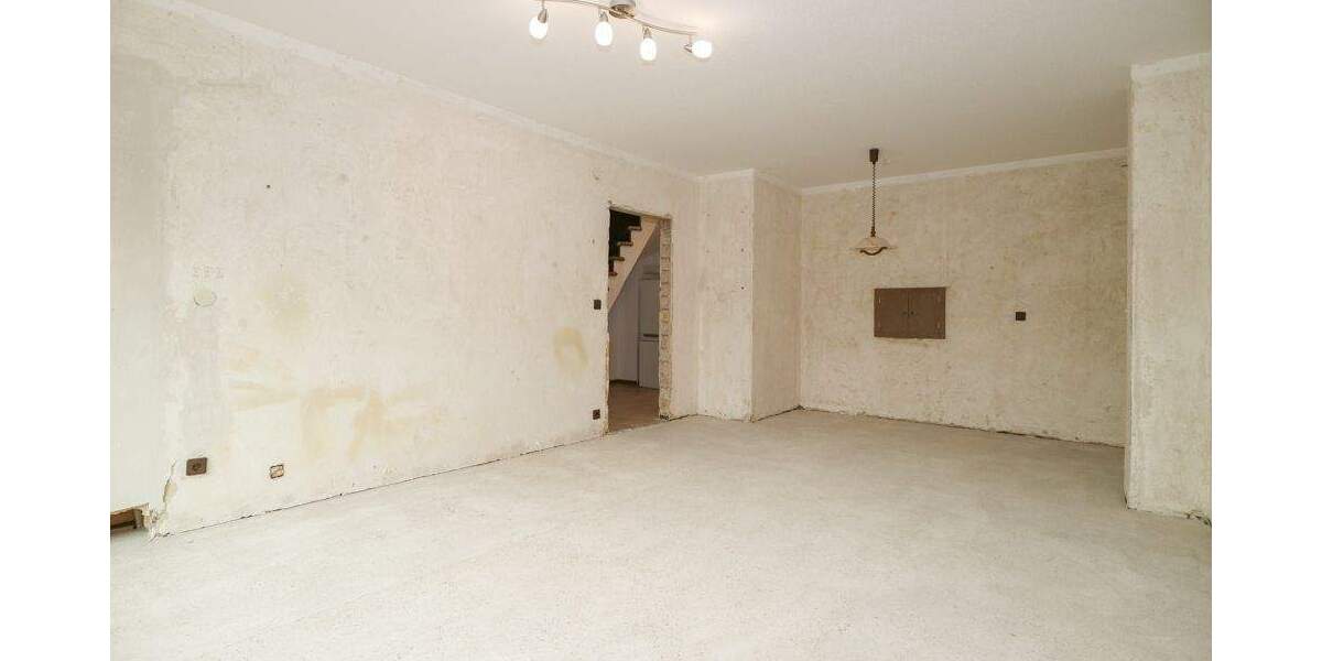 Reihenmittelhaus Neuss / Weckhoven Weckhoven - 4 Zimmer, 93 m&sup2;, 290.000&euro; | Angebot:23958380