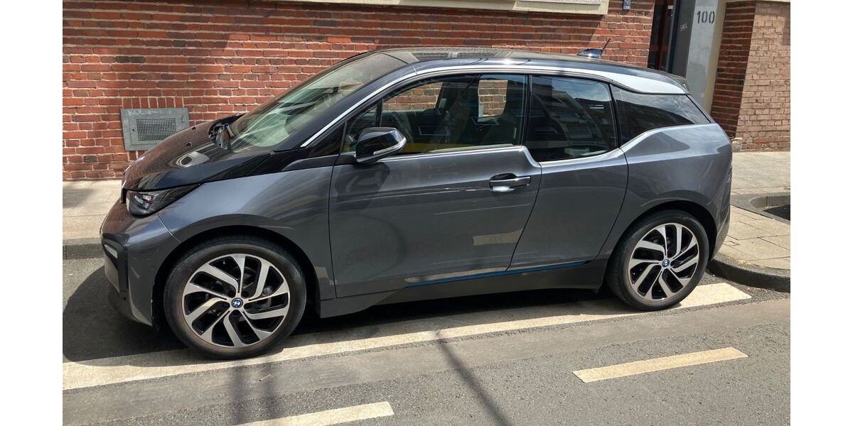 BMW i3 43.562 km 18.600 &euro; Köln 50969