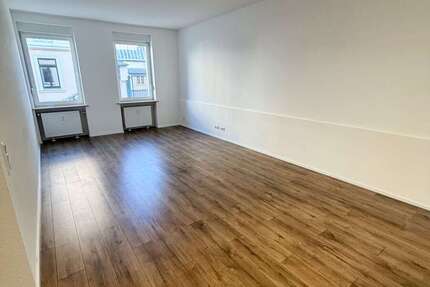 Wohnung Schwelm - 4 Zimmer, 115 m&sup2;, 1.040&euro; | Angebot:25814103