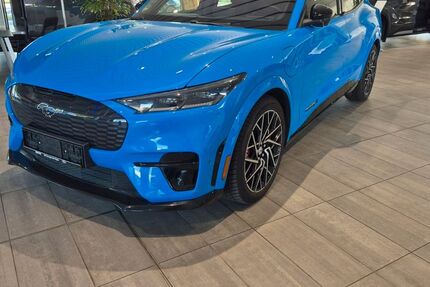 Ford Mustang Mach-E 55.000 km 38.900 € Wermelskirchen 42929