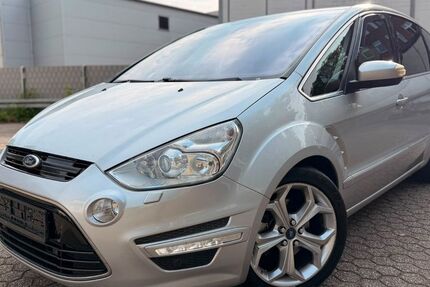 Ford S-Max 250.000 km 6.800 &euro; Düsseldorf 40233