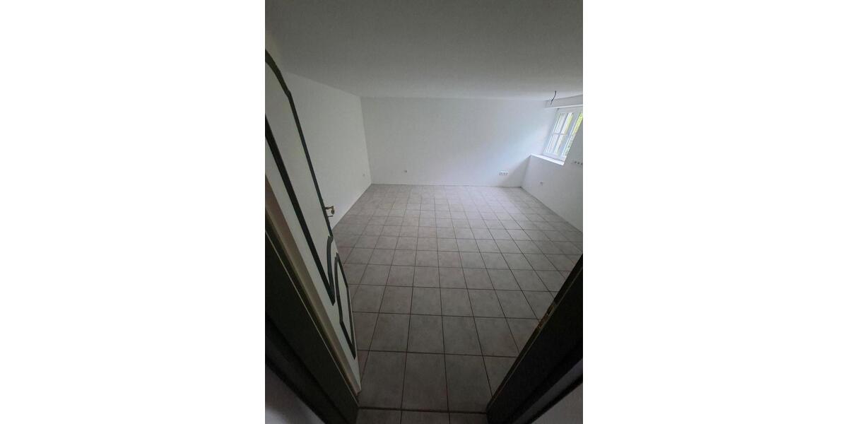 Maisonettenwohnung Mettmann - 5 Zimmer, 160 m&sup2;, 1.600&euro; | Angebot:27586661