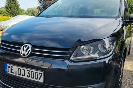 VW Touran 92.000 km 9.499 &euro; Ratingen 40885