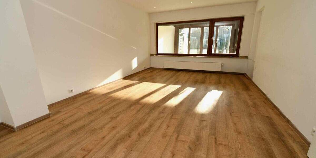 Reihenmittelhaus Neuss Weckhoven - 5 Zimmer, 120 m&sup2;, 449.000&euro; | Angebot:24312468