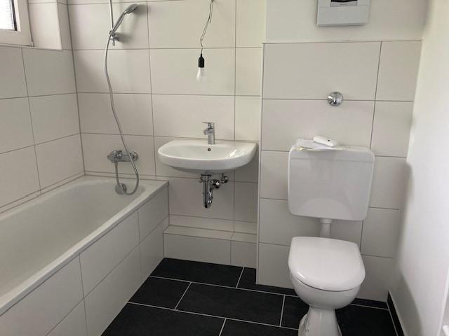 Etagenwohnung Neuss Furth-Mitte - 1 Zimmer, 37 m&sup2;, 349&euro; | Angebot:26479428