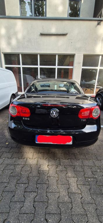 VW Eos 180.000 km 3.000 € Köln 50858