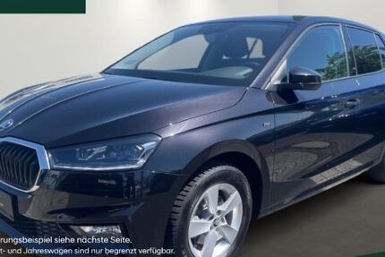 Skoda Fabia 14.753 km 23.999 &euro; Düsseldorf 40233