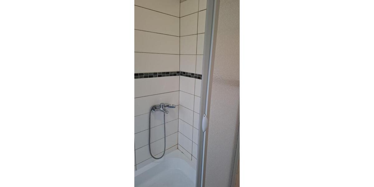 Etagenwohnung Solingen Ohligs - 2 Zimmer, 58 m&sup2;, 670&euro; | Angebot:24469124