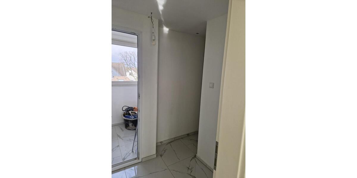 Dachgeschoßwohnung Remscheid Lüttringhausen - 3 Zimmer, 85 m&sup2;, 800&euro; | Angebot:25484253