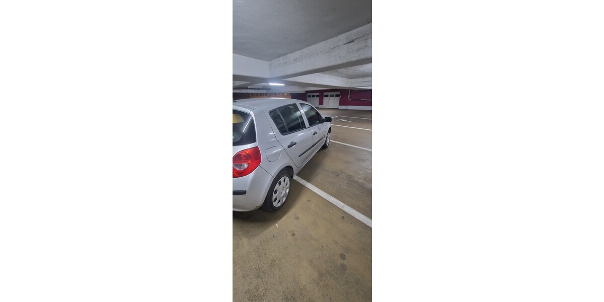 Renault Clio 137.678 km 2.400 &euro; Wuppertal 42275