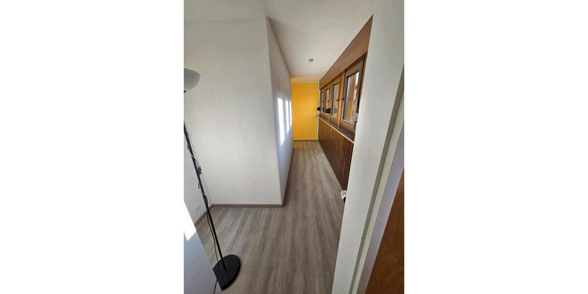 Dachgeschoßwohnung Sprockhövel - 3 Zimmer, 62 m&sup2;, 650&euro; | Angebot:24741387