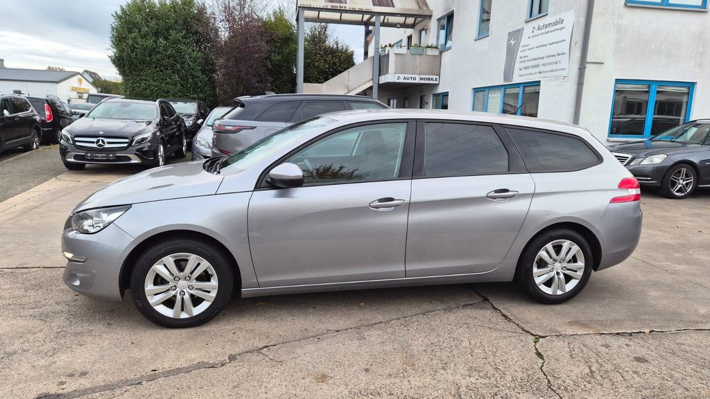 Peugeot 308 188.021 km 4.750 € Hilden 40721