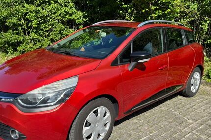 Renault Clio 231.000 km 3.200 &euro; Solingen 42651