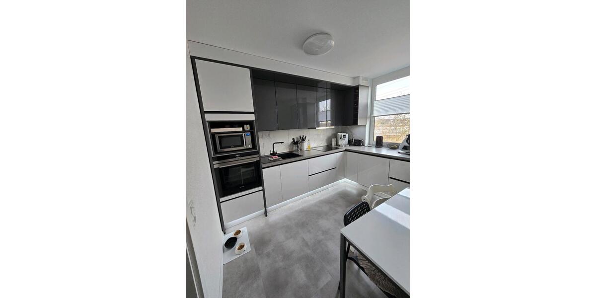 Etagenwohnung Ratingen Tiefenbroich - 3 Zimmer, 92 m&sup2;, 300.000&euro; | Angebot:26517243