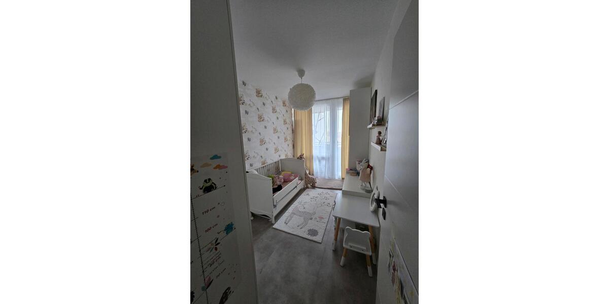 Etagenwohnung Ratingen Tiefenbroich - 3 Zimmer, 92 m&sup2;, 280.000&euro; | Angebot:27629351