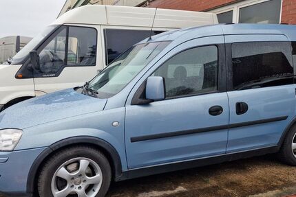 Opel Combo 262.000 km 2.500 &euro; Düsseldorf 40470