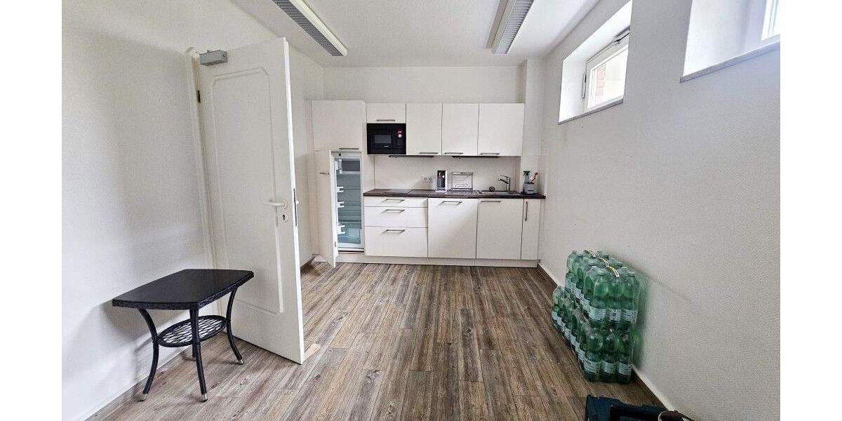 Gewerbeobjekt Solingen Ohligs-Aufderhöhe - 1 Zimmer, 358 m&sup2;, 3.400&euro; | Angebot:25802094