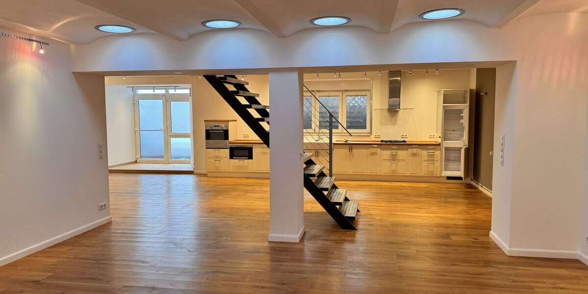 Einfamilienhaus Düsseldorf Derendorf - 6 Zimmer, 386 m&sup2;, 1.150.000&euro; | Angebot:24609116