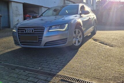 Audi A8 368.000 km 13.500 &euro; Burscheid 51399