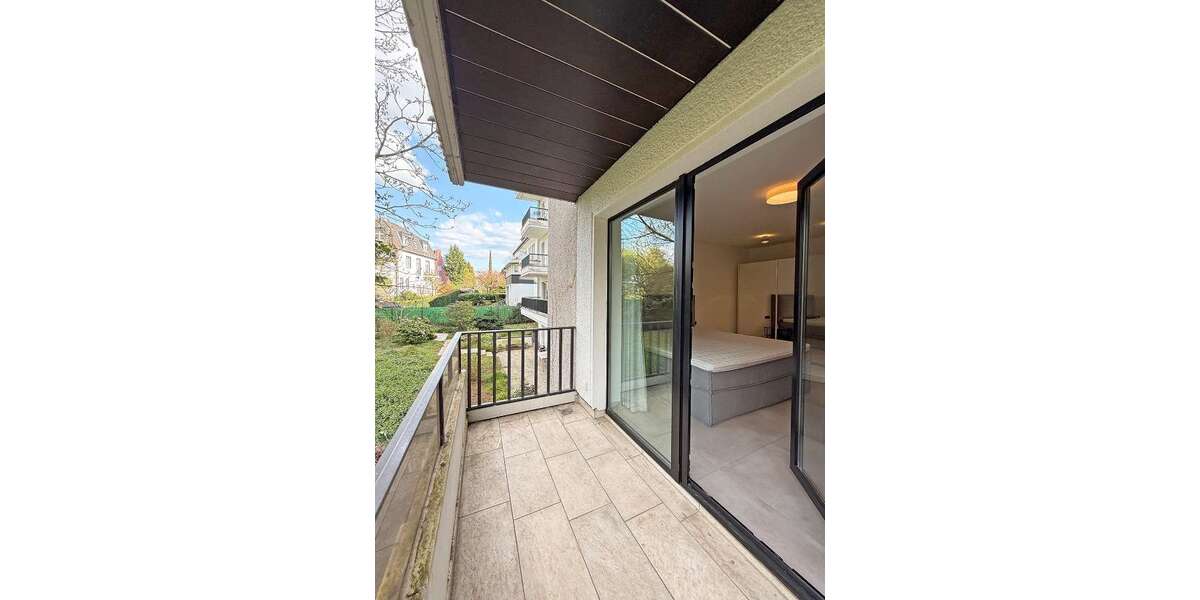 Etagenwohnung Düsseldorf Niederkassel - 2 Zimmer, 82 m&sup2;, 1.790&euro; | Angebot:24720753